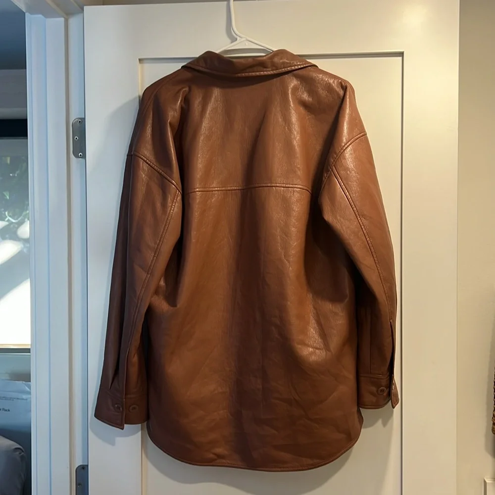 Aritzia x Babaton Pelli Shirt Leather Jacket x Brown x Size S - Picture 4 of 5